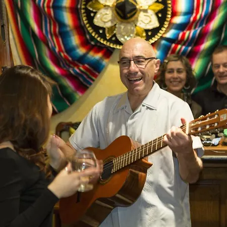 Ξενοδοχείο Blume 2*